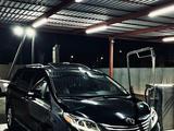Toyota Sienna 2015 годаүшін10 300 000 тг. в Атырау – фото 2