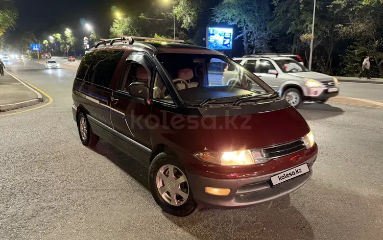 Toyota Estima Lucida 1996 года за 2 100 000 тг. в Алматы
