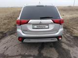 Mitsubishi Outlander 2019 года за 12 300 000 тг. в Петропавловск – фото 4