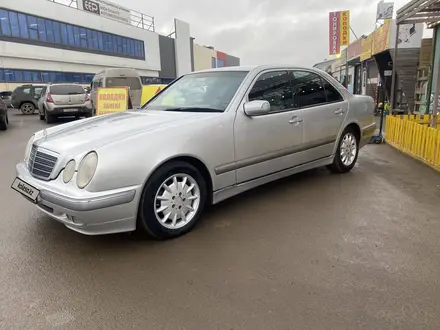 Mercedes-Benz E 200 2000 года за 4 900 000 тг. в Астана – фото 5