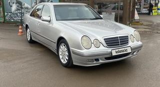 Mercedes-Benz E 200 2000 года за 4 900 000 тг. в Астана