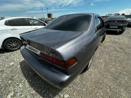 Toyota Camry 1999 года за 2 897 000 тг. в Алматы – фото 7