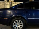 Volkswagen Passat 2002 года за 1 500 000 тг. в Алматы – фото 3