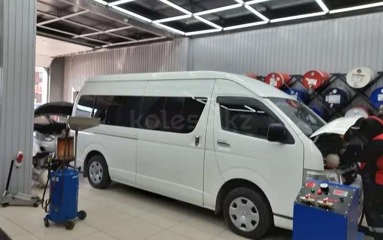 Toyota Hiace 2011 годаүшін10 100 000 тг. в Атырау