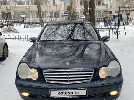 Mercedes-Benz C 180 2002 года за 3 549 537 тг. в Актобе