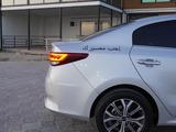 Kia Rio 2021 года за 7 900 000 тг. в Актау – фото 5