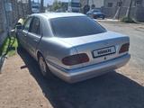 Mercedes-Benz E 230 1996 года за 3 000 000 тг. в Мерке – фото 3