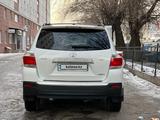 Toyota Highlander 2011 года за 12 500 000 тг. в Шымкент – фото 2