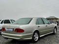 Бампер AMG Mercedes w210 бампер на Мерседес w210 пороги обвес за 35 000 тг. в Алматы – фото 2