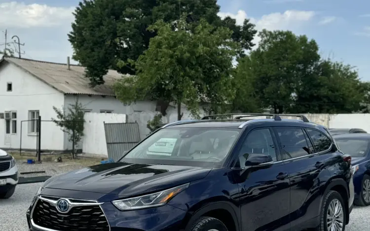 Toyota Highlander 2022 года за 23 000 000 тг. в Шымкент