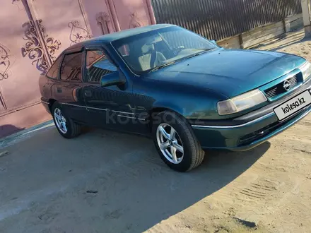 Opel Vectra 1994 года за 900 000 тг. в Кызылорда – фото 2
