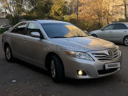 Toyota Camry 2010 года за 8 700 000 тг. в Алматы – фото 3