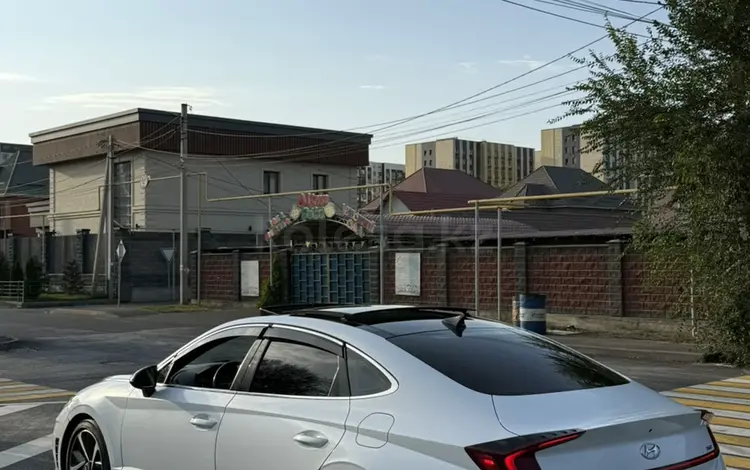 Hyundai Sonata 2021 года за 10 500 000 тг. в Алматы