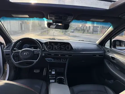 Hyundai Sonata 2021 года за 10 500 000 тг. в Алматы – фото 7