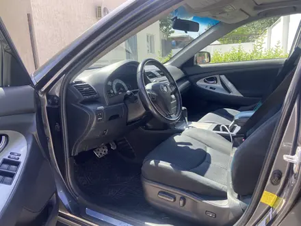 Toyota Camry 2011 года за 5 000 000 тг. в Кульсары – фото 4