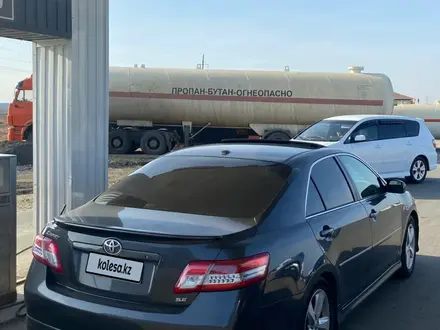 Toyota Camry 2011 года за 5 000 000 тг. в Кульсары