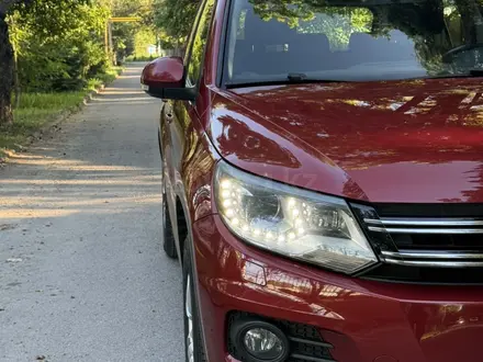 Volkswagen Tiguan 2013 года за 6 900 000 тг. в Алматы – фото 12