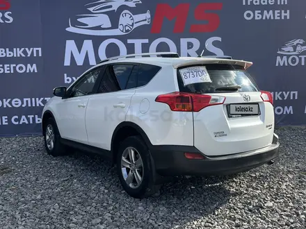 Toyota RAV4 2014 года за 9 200 000 тг. в Актобе – фото 4