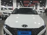 Hyundai Elantra 2023 года за 8 900 000 тг. в Астана – фото 2