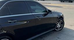 Mercedes-Benz E 250 2015 года за 10 000 000 тг. в Шымкент – фото 4