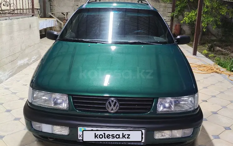 Volkswagen Passat 1995 годаүшін2 500 000 тг. в Тараз