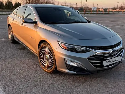 Chevrolet Malibu 2023 года за 10 000 000 тг. в Шымкент