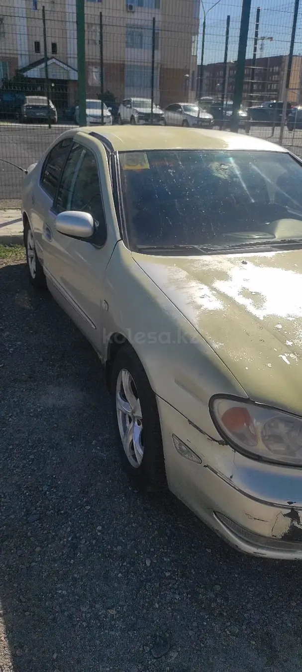Nissan Maxima, 2001
