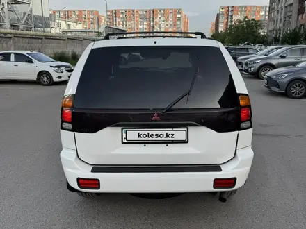 Mitsubishi Montero Sport 2000 года за 4 900 000 тг. в Алматы – фото 10