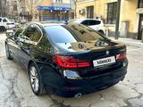 BMW 520 2017 года за 14 200 000 тг. в Алматы – фото 3