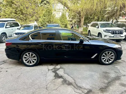 BMW 520 2017 годаүшін14 200 000 тг. в Алматы – фото 5