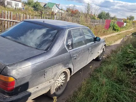 BMW 735 1991 года за 1 500 000 тг. в Астана – фото 3