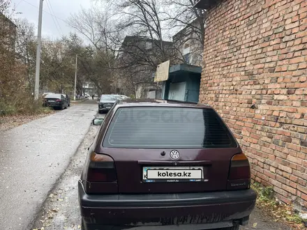 Volkswagen Golf 1994 года за 700 000 тг. в Темиртау – фото 2