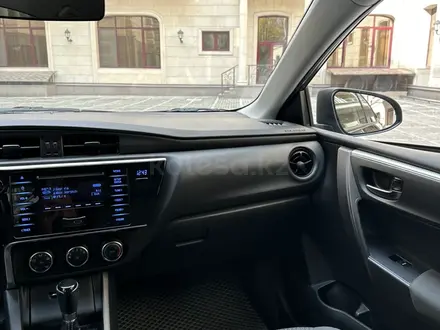 Toyota Corolla 2018 года за 9 400 000 тг. в Алматы – фото 18