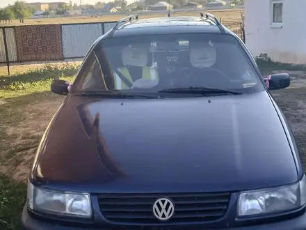 Volkswagen Passat 1996 года за 1 900 000 тг. в Уральск