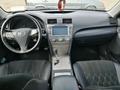 Toyota Camry 2010 года за 7 000 000 тг. в Актобе – фото 9