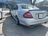 Mercedes-Benz E 320 2003 годаүшін5 600 000 тг. в Алматы – фото 3