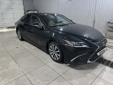 Lexus ES 250 2019 года за 20 000 000 тг. в Астана – фото 12