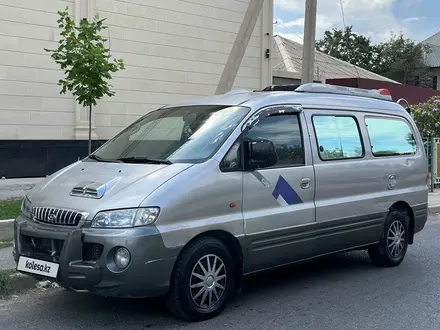 Hyundai Starex 2006 года за 2 400 000 тг. в Шымкент – фото 2