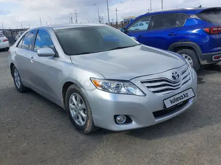 Toyota Camry 2010 года за 6 300 000 тг. в Атырау – фото 2