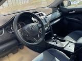 Toyota Camry 2013 годаfor6 800 000 тг. в Атырау – фото 5