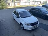 ВАЗ (Lada) Granta 2190 2012 годаүшін2 100 000 тг. в Уральск – фото 2