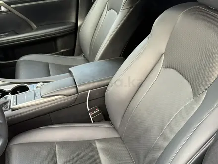 Lexus RX 350 2021 года за 25 000 000 тг. в Алматы – фото 12
