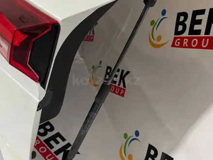 Крышка багажника KIA Seltos 2019-2025 ORIGINAL (белый) за 10 000 тг. в Алматы – фото 8