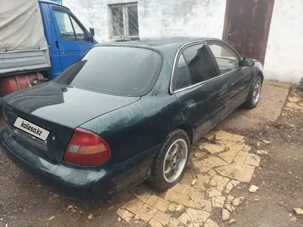 Hyundai Sonata 1998 года за 650 000 тг. в Астана – фото 4