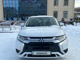 Mitsubishi Outlander 2022 года за 12 300 000 тг. в Актобе – фото 4