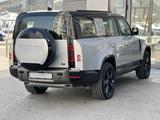 Land Rover Defender X-Dynamic HSE 2023 года за 59 256 000 тг. в Алматы – фото 5
