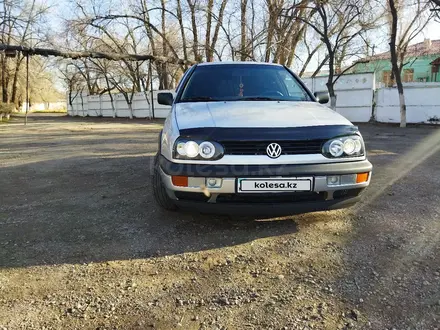 Volkswagen Golf 1996 года за 2 700 000 тг. в Тараз