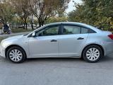 Chevrolet Cruze 2010 годаfor3 100 000 тг. в Алматы – фото 4