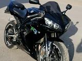 Yamaha  YZF-R1 2004 года за 2 700 000 тг. в Павлодар