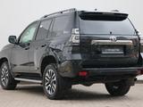 Toyota Land Cruiser Prado 2022 года за 35 300 000 тг. в Астана – фото 2